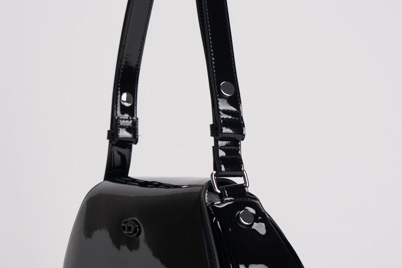 Borsa donna Play nera lucida X10221 P6255HA881 DIESEL 