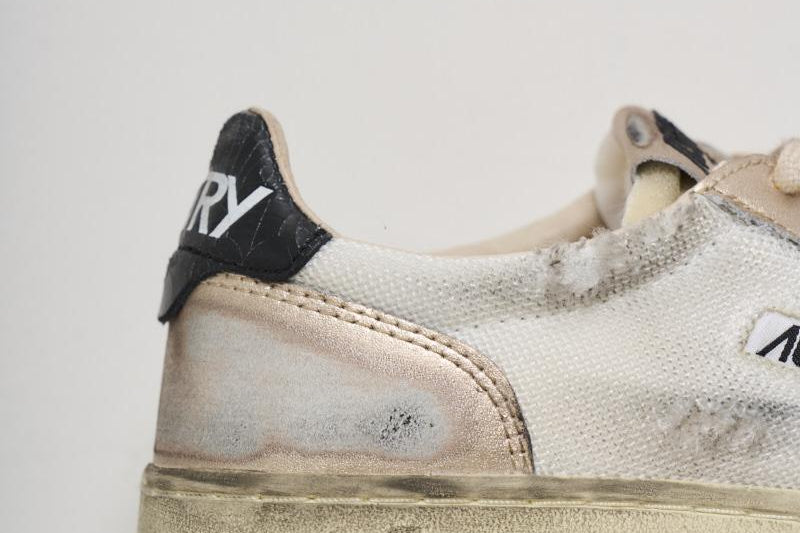 Sneakers donna Medalist low super vintage AVLW MS09 AUTRY 