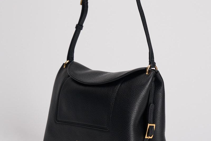 Borsa donna "Penelope" Slouch nera 000148 BLACKCRUST WANDLER 