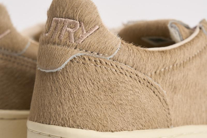 Sneakers donna Medalist suede beige AULW PE01 AUTRY 