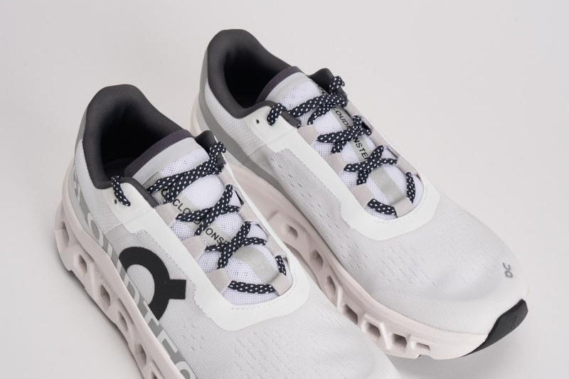 Sneakers monster donna MONSTER. ALL WHITE ON RUNNING 