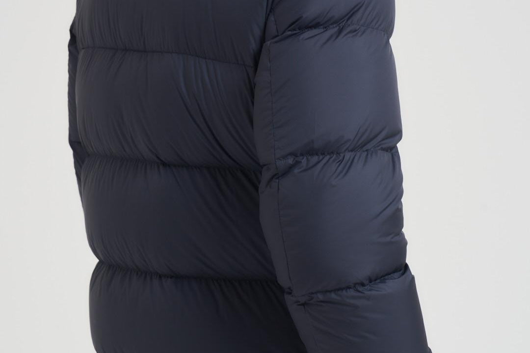 Piumino uomo trapuntato con cappuccio blu OU2087 3989 WOOLRICH 