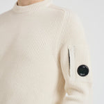 Maglione uomo girocollo a coste lunghe bianco MKN015A 00668A103 CP COMPANY 