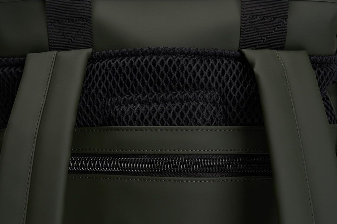 Zaino uomo Texel Tote verde 14240 03 RAINS 