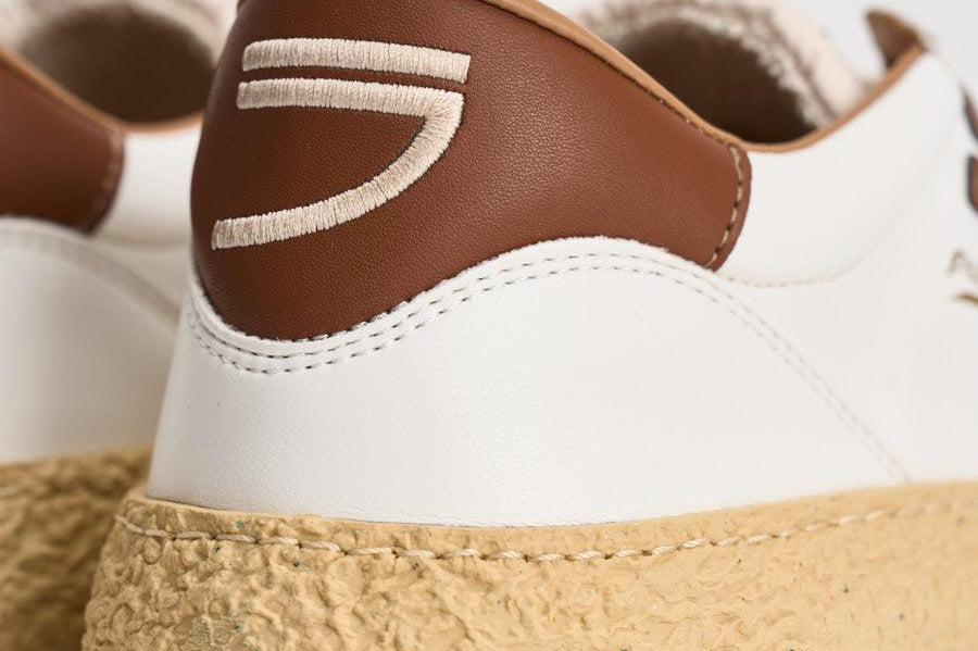 Sneakers uomo Vintage Whale bianche e marrone VINTAGE BARK PURAAI 