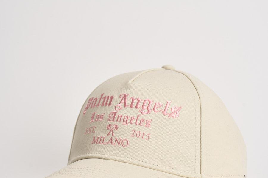 Cappello uomo con stampa panna BL00CO Z09921 PALM ANGELS 