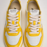 Sneakers uomo Medalist Low bianca e gialla AULM BH01 AUTRY 