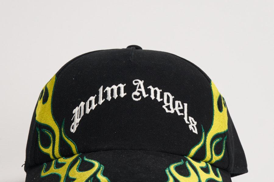 Cappello uomo nero con fiamma verde BL00CO Z0993V2 PALM ANGELS 
