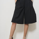 Bermuda donna neri con spacchi BRENDA W0217T0002 HAIKURE 