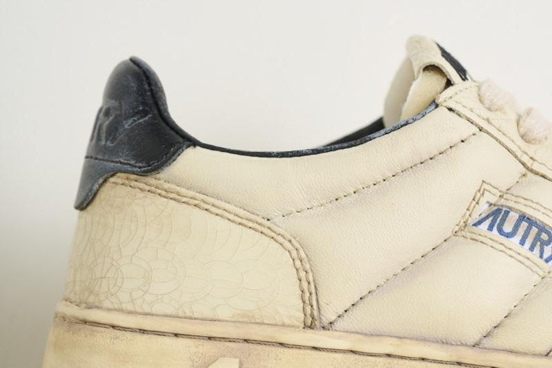 Sneakers donna Medalist effetto vintage AVLW AD01 AUTRY 
