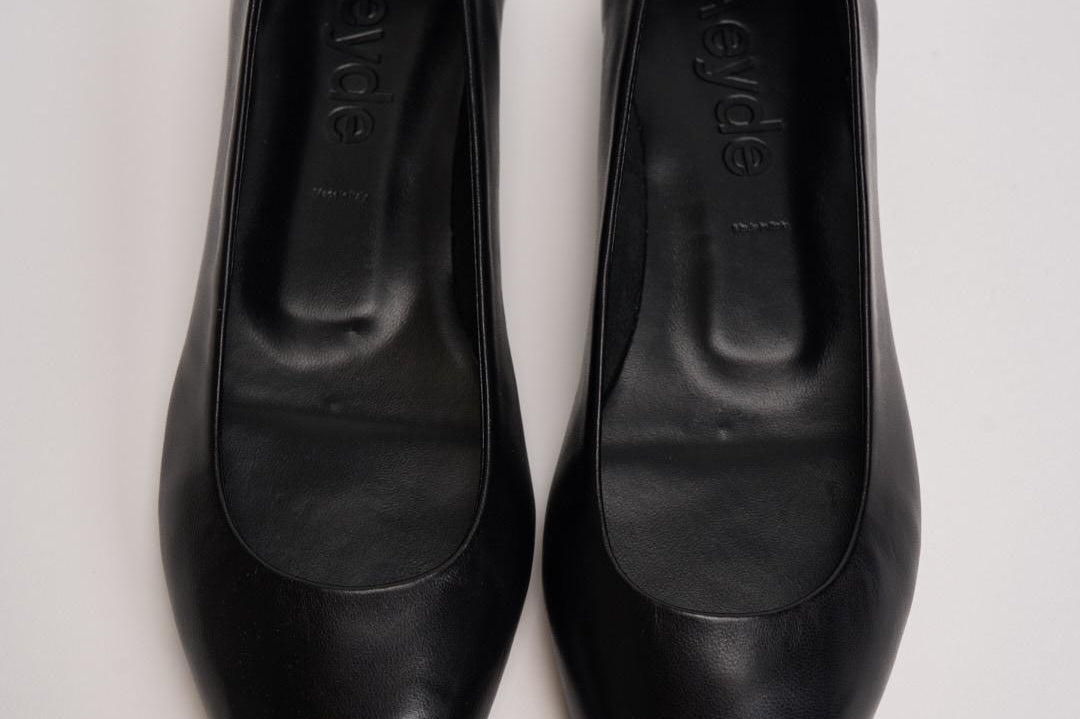Ballerina donna a punta nera SNDP8FL130 BLACK AEYDE 