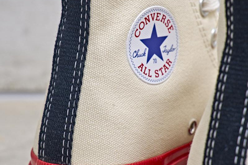 Converse x Comme des Garçons PLAY Chuck 70 High Red Sole K124 OFFWHITE COMME DES GARCON PLAY 