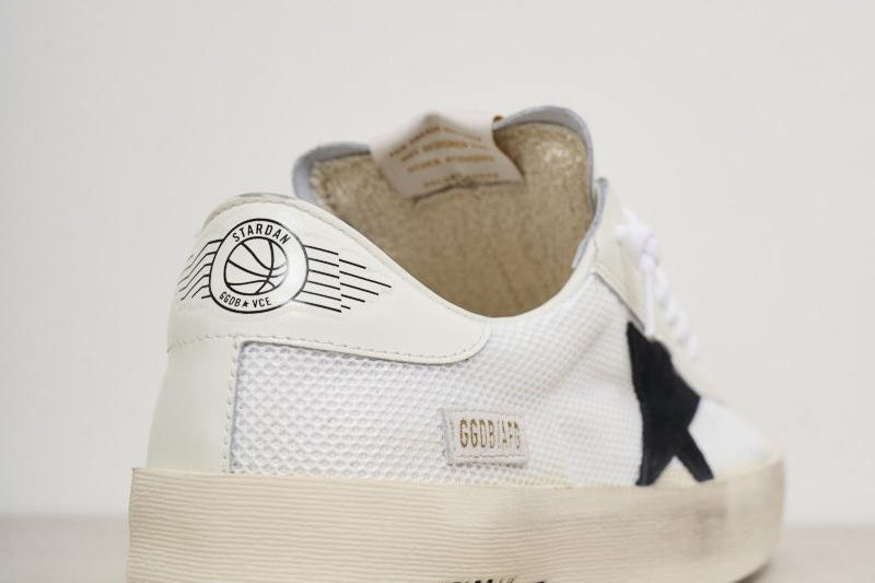 Sneakers uomo Stardan bianche GMF00328 F00302810283 GOLDEN GOOSE 