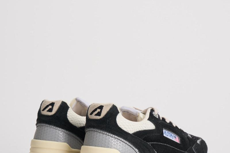 Sneakers donna Hyperway Low nera HYLW UM07 AUTRY 