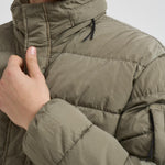 Piumino uomo trapuntato grigio pietra 19CMOW012A 005904G356 C.P. COMPANY 