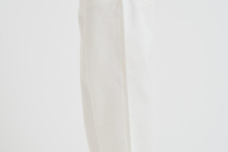 Jeans uomo dritto in denim bianco GMP01186 P00098010190 GOLDEN GOOSE 