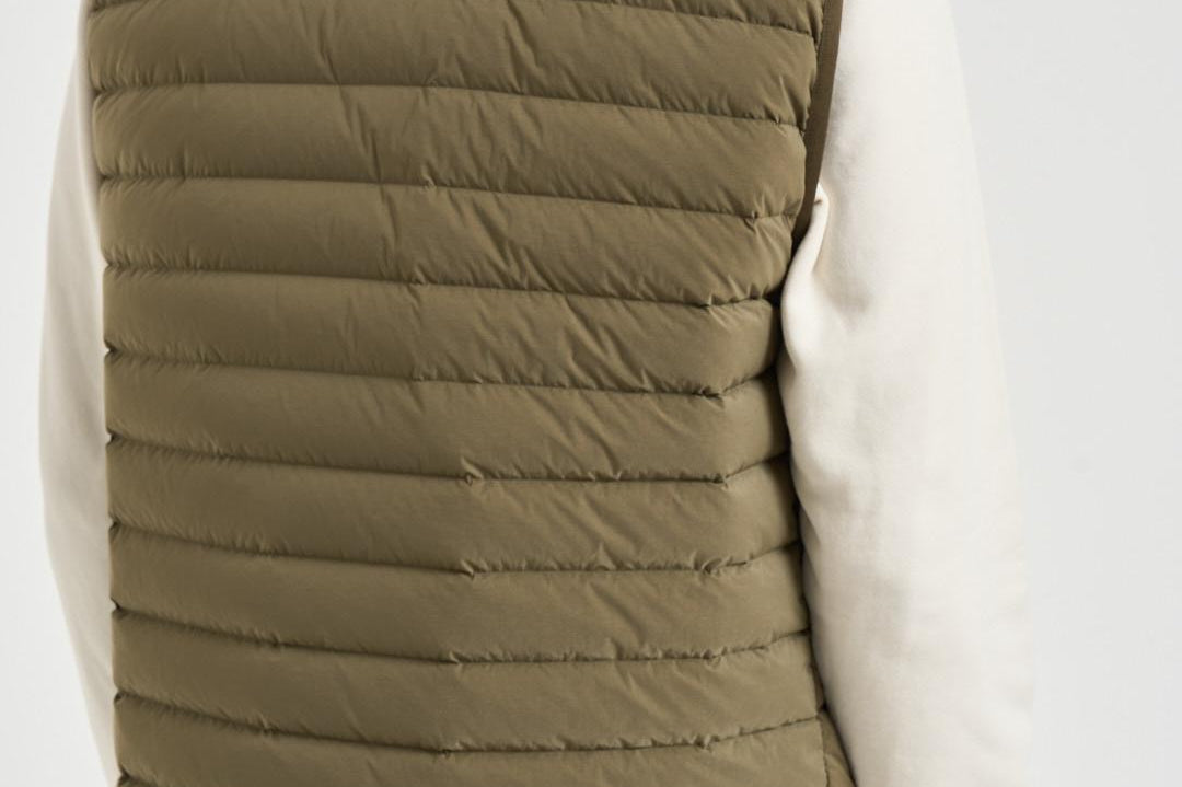 Gilet uomo con zip verde oliva G100007 S0183V005G STONE ISLAND 