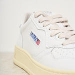 Sneakers donna medalist low AULW LL15 AUTRY 
