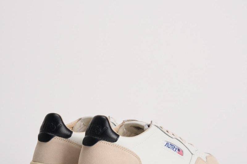 Sneakers uomo medalist low in pelle e suede AULM LS21 AUTRY 