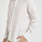 Camicia uomo in lino bianca J66TNP UA1 ACCADEMIE TESSILI 