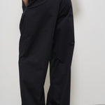 THE LATEST AXELT0194T0002