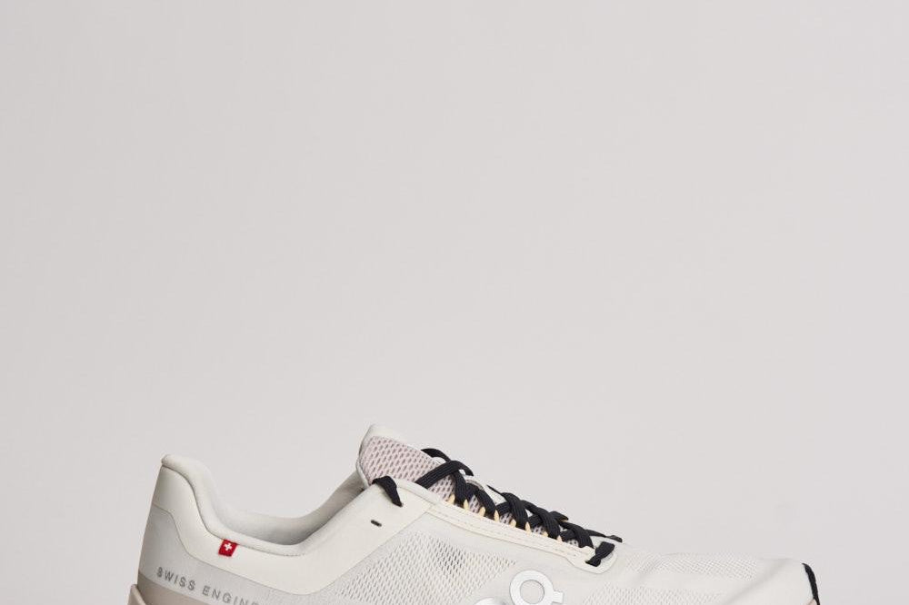 Sneakers uomo Cloudsurfer Next bianche 3ME30022906 IVORYSILVER ON RUNNING 