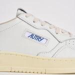 Sneakers uomo Medalist Low bianca e rossa AULM BJ01 AUTRY 