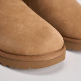 Stivali donna Classic Bailey Chestnut cammello 1171530 CHESTNUT UGG 