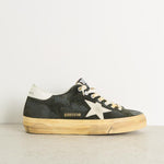 Sneakers donna Superstar verde GMF00672 F00614435894 GOLDEN GOOSE 