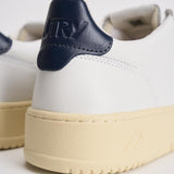 Sneakers uomo Autry Medalist bianca e blu AULM LL12 AUTRY 