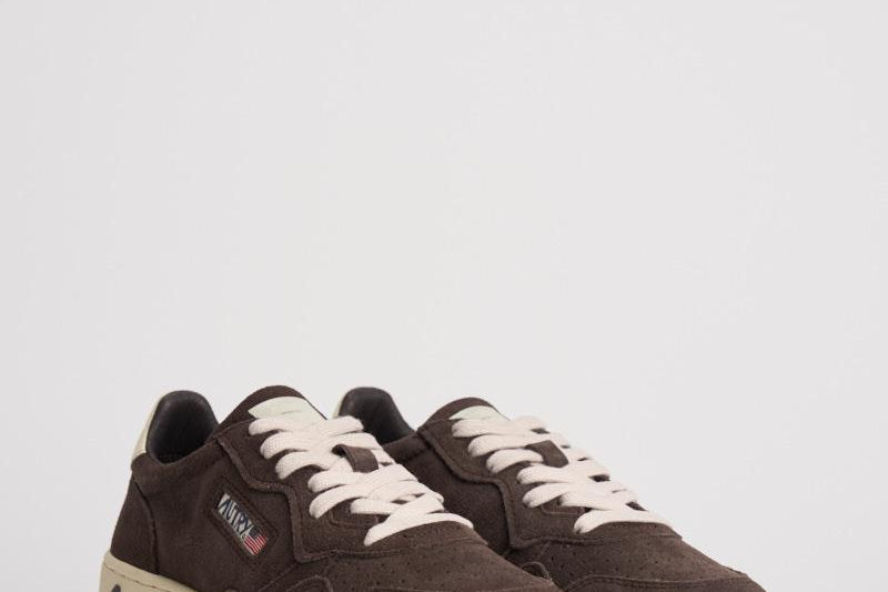 Sneakers donna Medalist suede testa di moro AULW UH08 AUTRY 