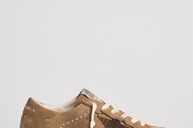 Sneakers donna Super Star marrone GWF00101 F00754755676 GOLDEN GOOSE 