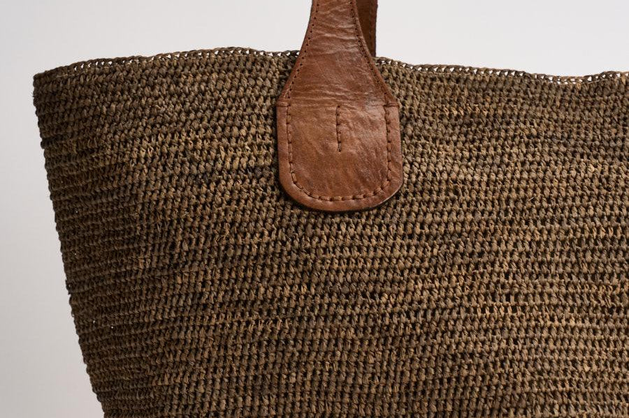 Borsa donna Tokyo in rafia marrone TOKYOII DARKTEA IBELIV 