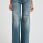 Jeans donna flare D-Akemi 1978 in denim medio A03624 09M5801 DIESEL 