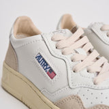 Sneakers donna medalist low in suede e bianca AULW LS33 AUTRY 