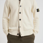 Cardigan uomo con bottoni panna 5100047 S00A3V0093 STONE ISLAND 