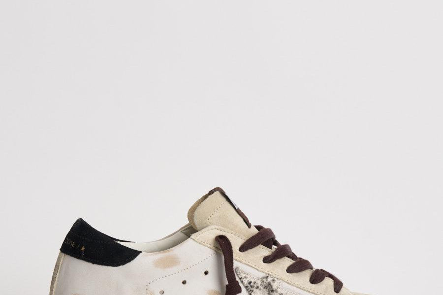 Sneakers donna Super-Star panna e marrone GWF00101 F00874612526 GOLDEN GOOSE 