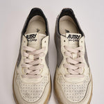 Sneakers donna Medalist Low Super Vintage bianco e argento AVLW ME01 AUTRY 