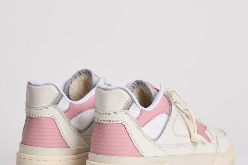Sneakers donna Forty2 rosa GWF00630 F00571110310 GOLDEN GOOSE 