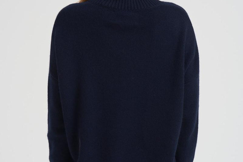 Dolcevita donna Heidi in cashmere blu 202113 NAVY LISA YANG 