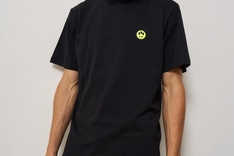 T-shirt uomo girocollo nera con logo ATH087 110 BARROW 
