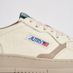 Sneakers uomo Medalist Low panna e verde AULM NE18 AUTRY 