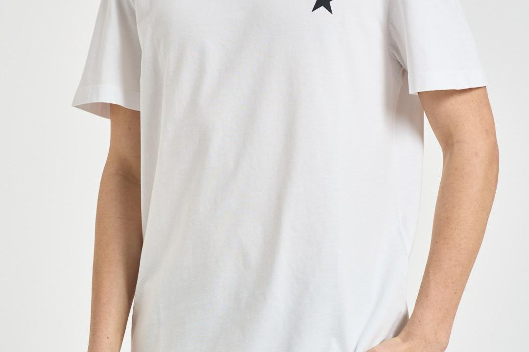 T-shirt uomo girocollo bianca con stella nera GMP01220 P00059310364 GOLDEN GOOSE 