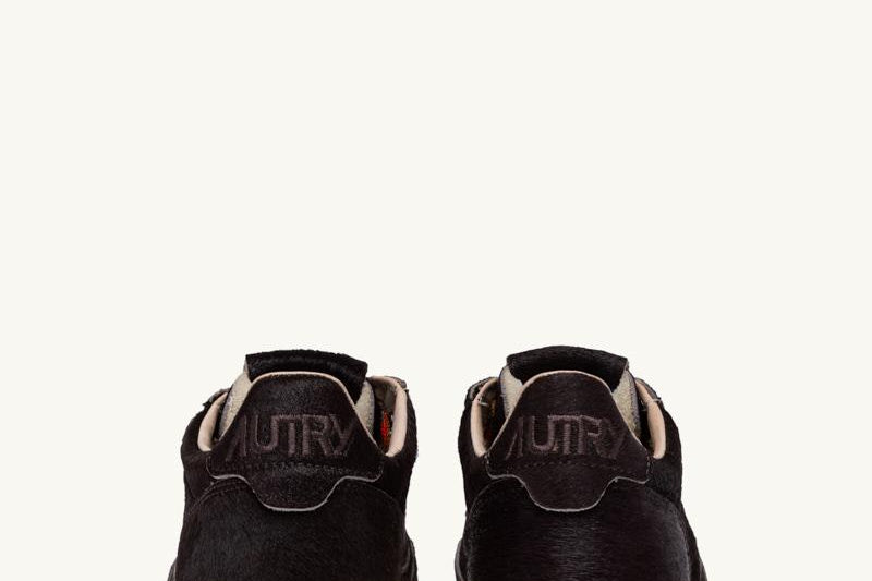 Sneakers donna Medalist suede marrone AULW PE03 AUTRY 