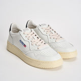 Sneakers uomo Medalist Low bianca e nera AULM LL22 AUTRY 