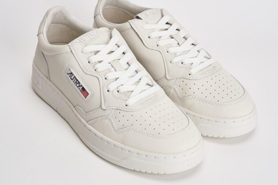 Sneakers uomo Medalist in pelle bianca AULM SG10 AUTRY 