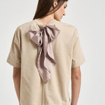 T-shirt donna Segunda beige con fiocco sul retro Y6SJ13 V62 SEMICOUTURE 