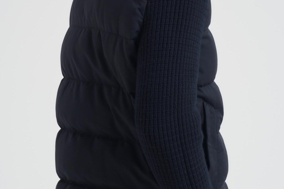 Piumino uomo con maniche in maglia blu 4100098 S0F26V0020 STONE ISLAND 