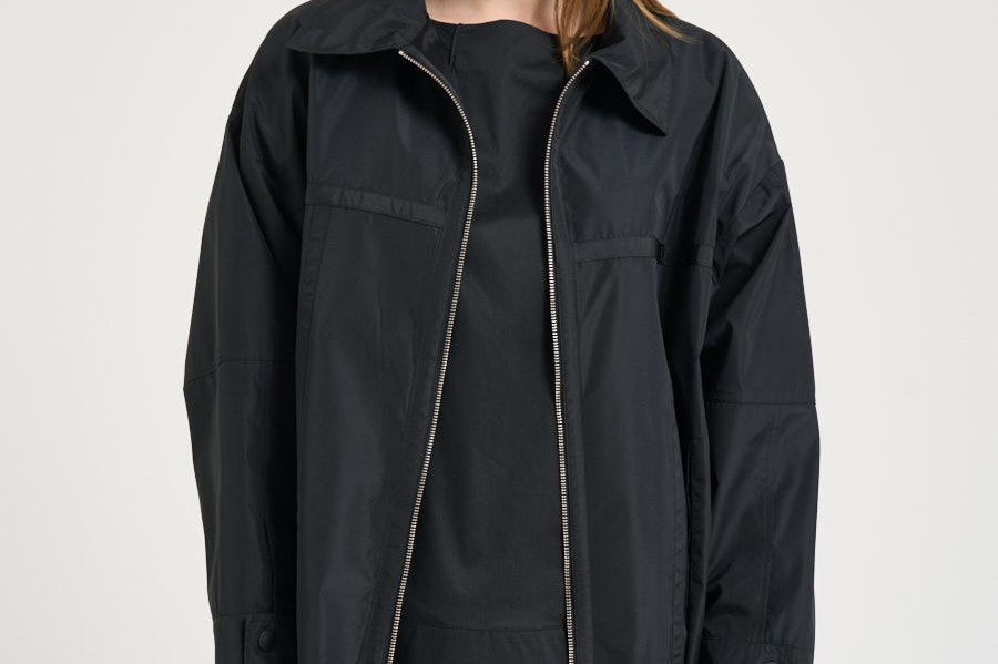 Giacca donna Maxim impermeabile nera F6SY37 Y69 LIVIANA CONTI 