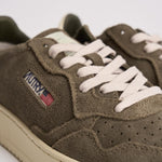 Sneakers uomo Medalist low suede verde militare AULM UH04 AUTRY 